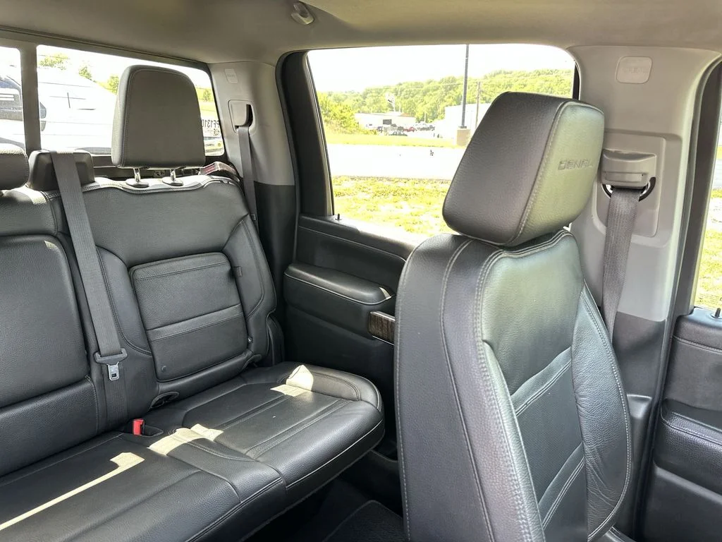 Used 2023 Black GMC Denali image 14