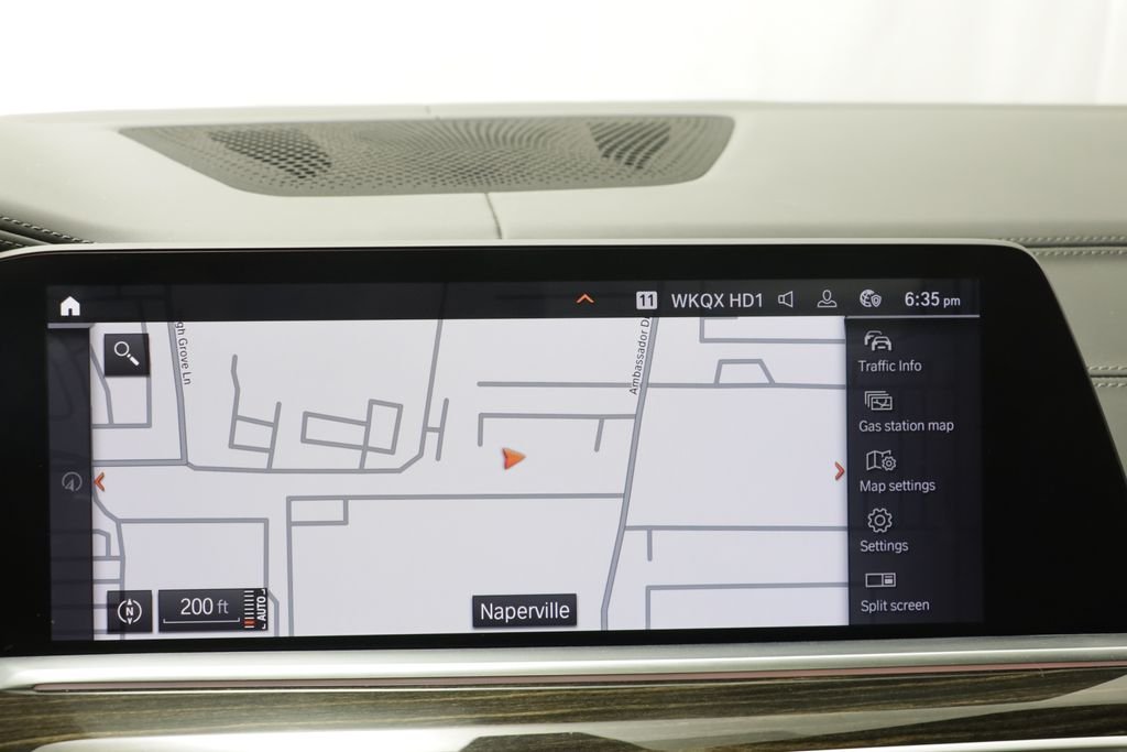 Used 2019 Arctic Gray Metallic BMW xDrive50i image 11