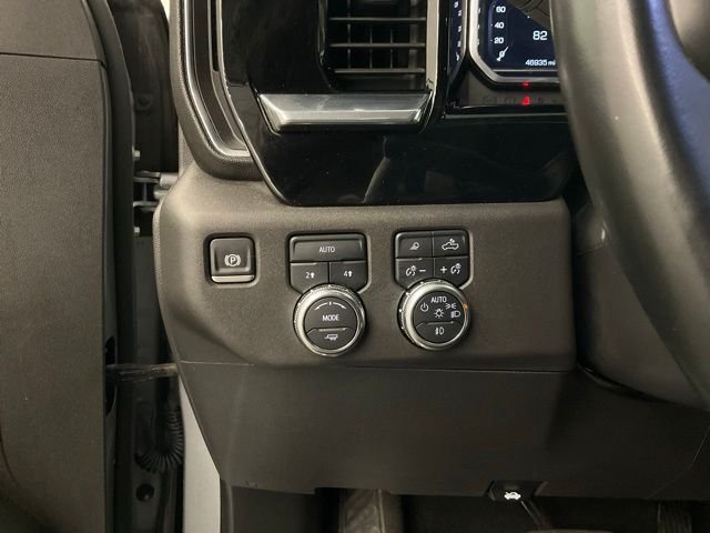 Used 2024 Silver GMC SLT image 14
