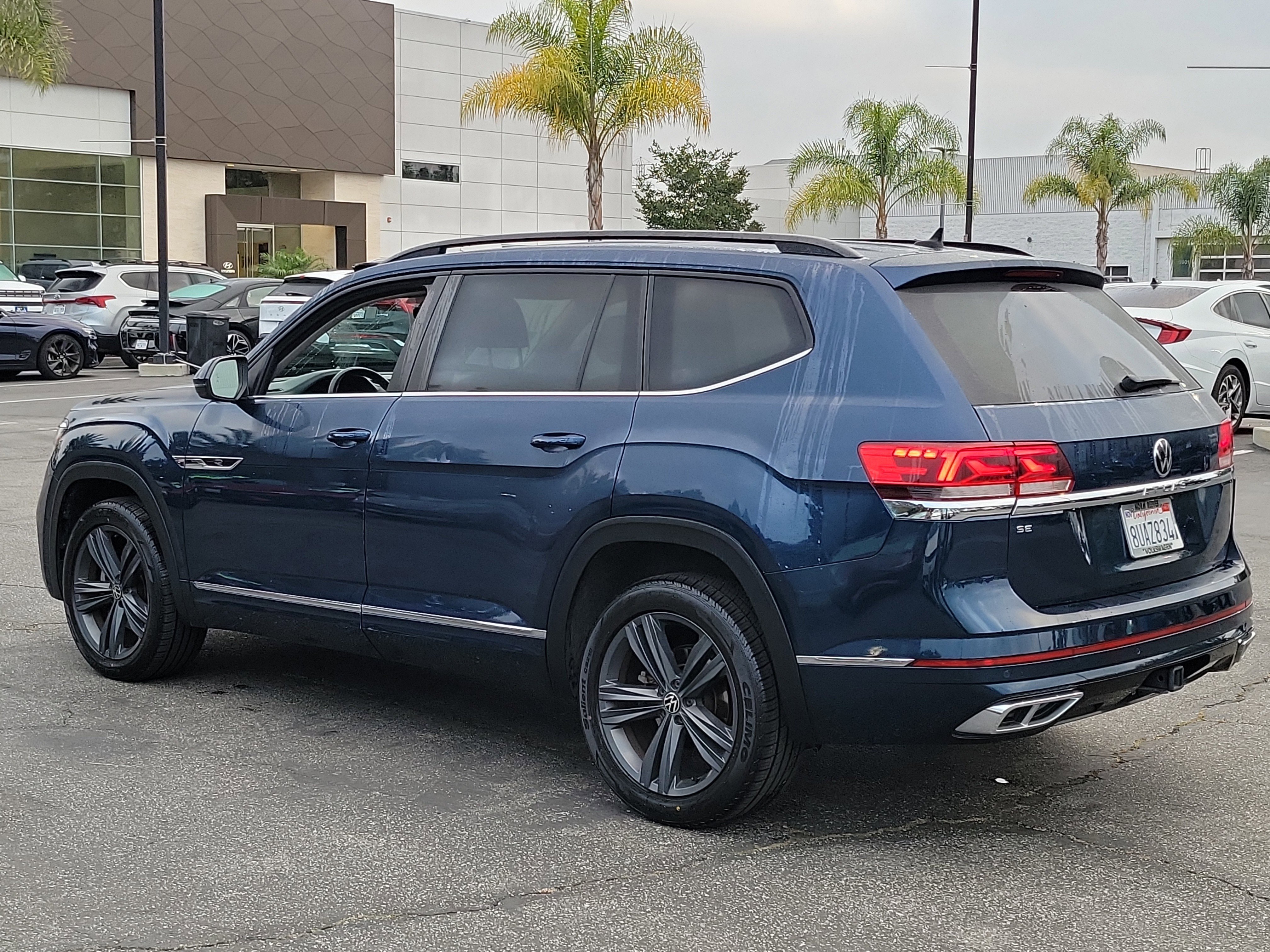 2021 Volkswagen Atlas SE w/Tech R-Line - Photo 28