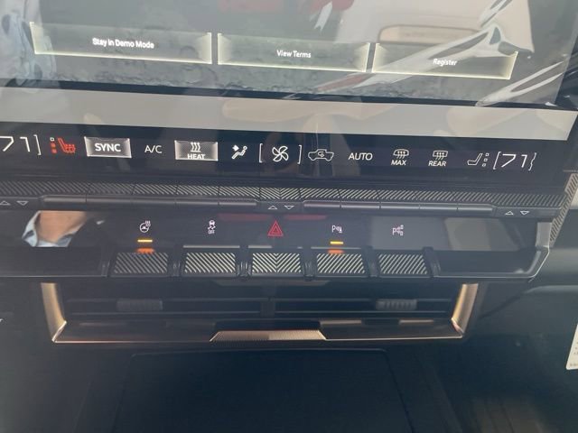 2025 GMC HUMMER EV 2X - Photo 57