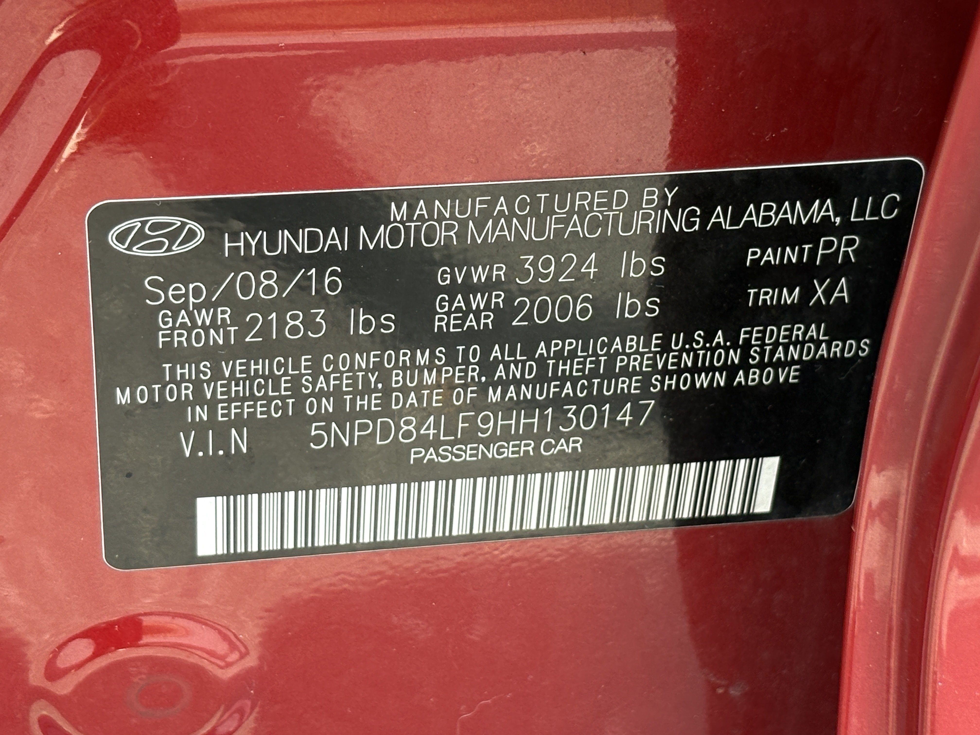 Used 2017 Scarlet Red Hyundai SE image 22