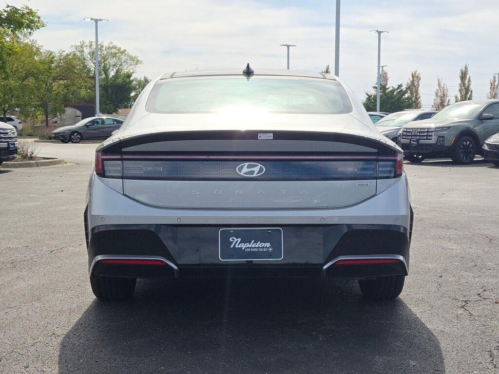 New 2025 Silver Hyundai Limited image 15