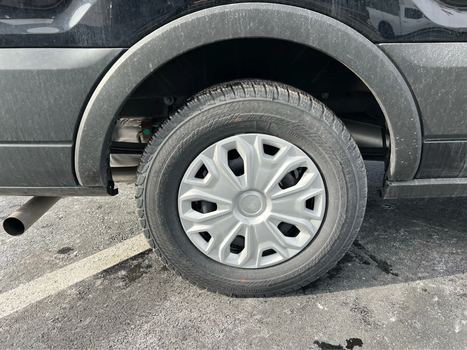 2024 Ford Transit Passenger Van XLT - Photo 15