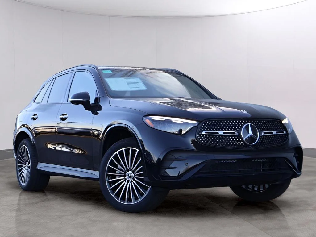 Used 2026 Black Mercedes-Benz GLC 300 image 1