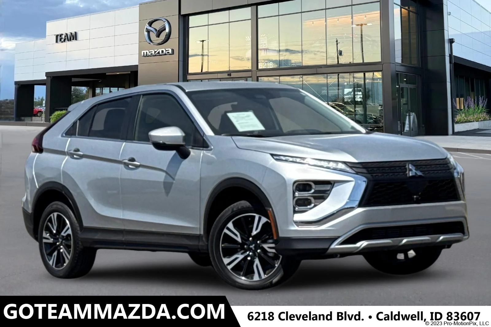 2025 Mitsubishi Eclipse Cross SE S-AWC's photo