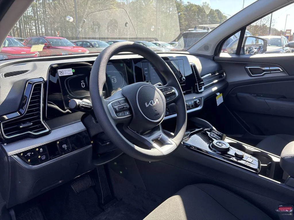 2025 Kia Sportage LX Hybrid - Photo 14