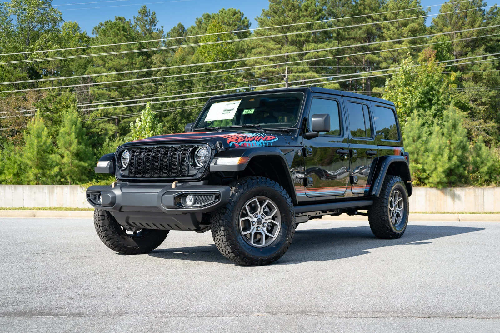 New 2027 Black Clear-Coat Paint Jeep  image 1