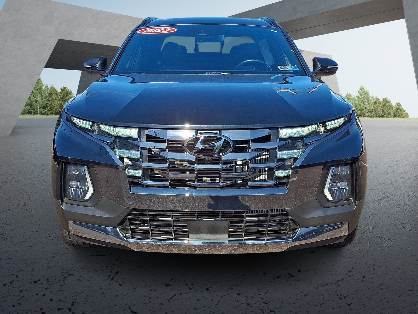 Used 2024 Phantom Black Hyundai Limited image 1