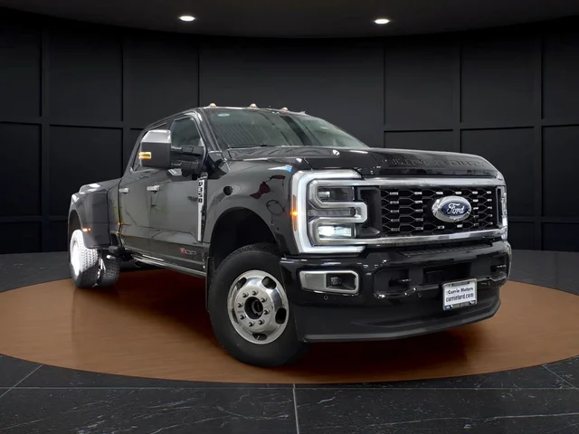 2026 Ford F-350 Super Duty Platinum