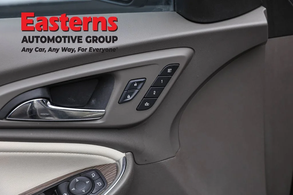 Used 2024 Gray Chevrolet LT image 21