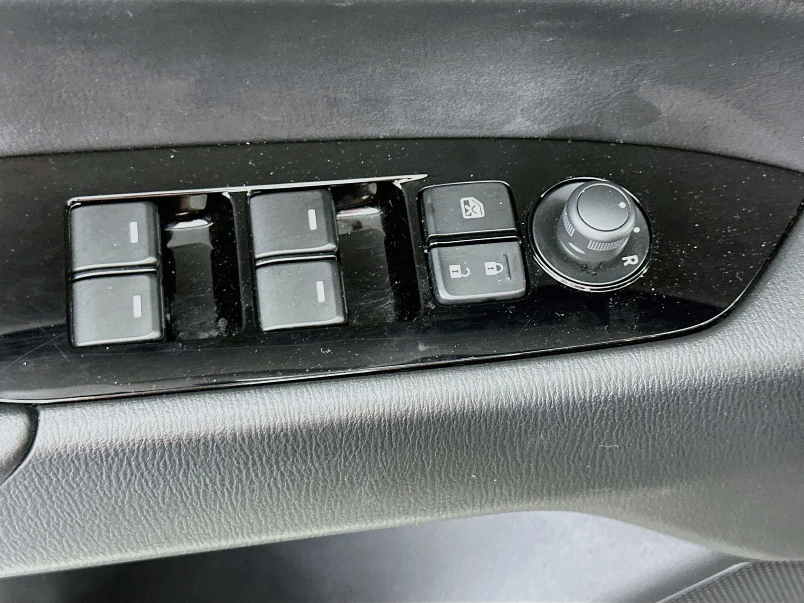 Certified Used 2025 Machine Gray Mazda 2.5 S Preferred Package image 18