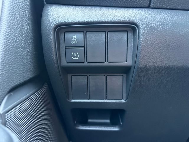 Used 2017 Lunar Silver Metallic Honda LX image 20