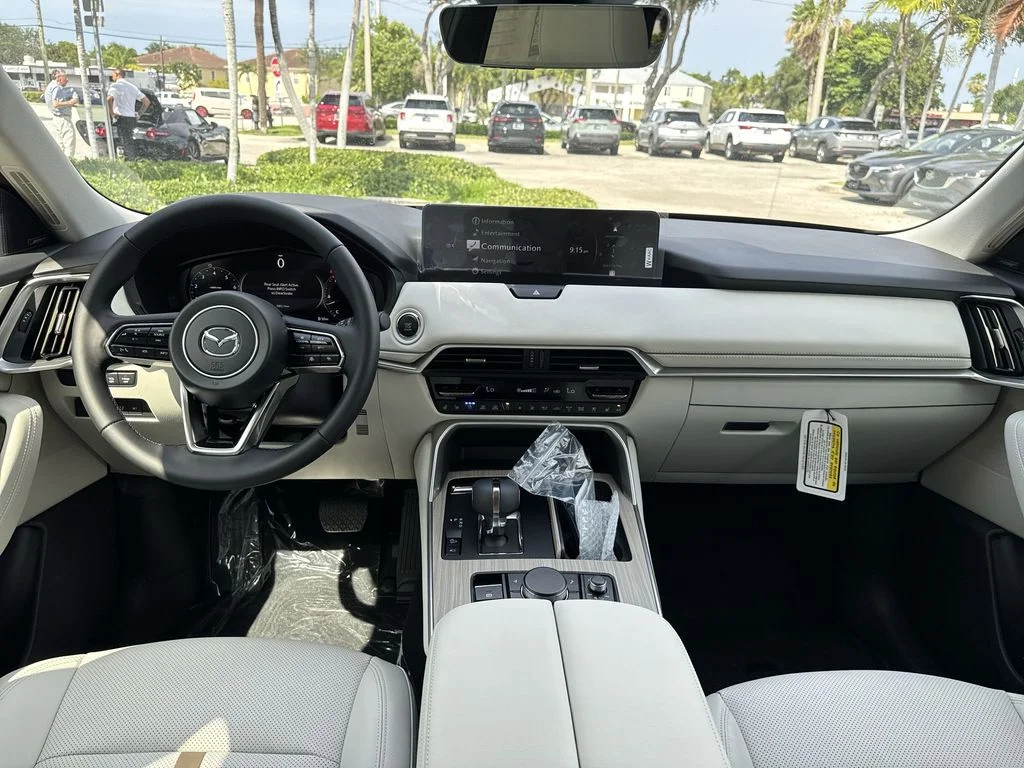 New 2026 Platinum Mazda 3.3 Turbo Premium Plus AWD image 14