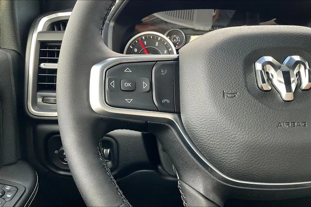 2025 RAM 2500 Big Horn - Photo 14