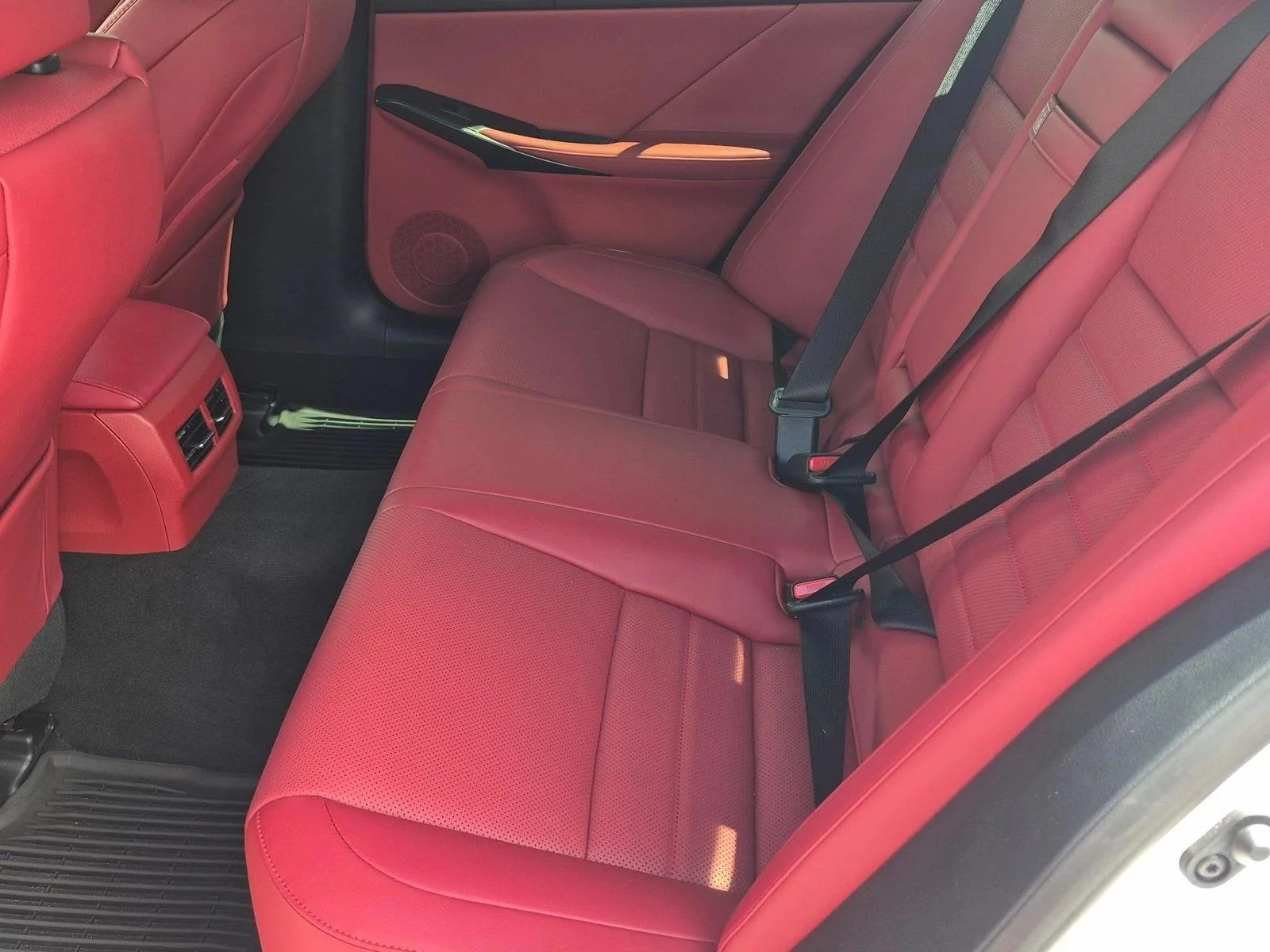 Used 2024 Ultra White Lexus IS 350 F SPORT image 18