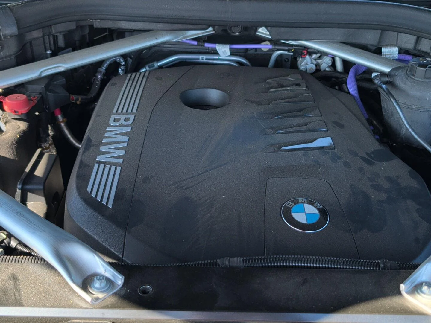 Used 2025 Sparkling Copper Metallic BMW xDrive40i image 22