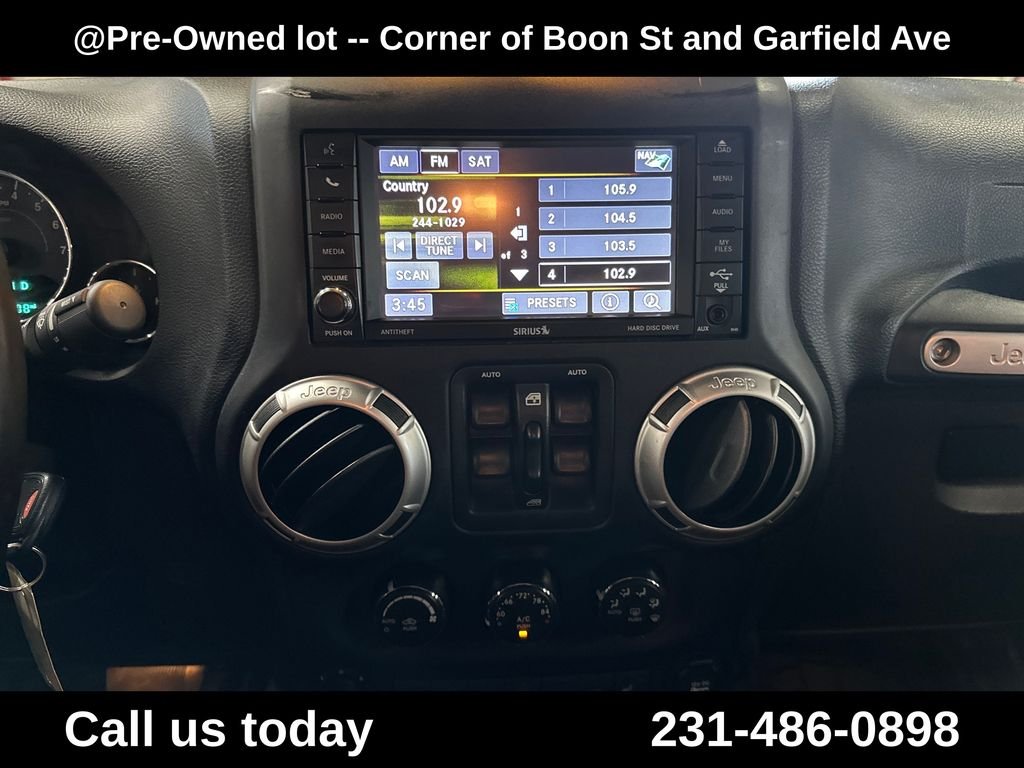 Used 2017 Purple Jeep Unlimited Rubicon image 19