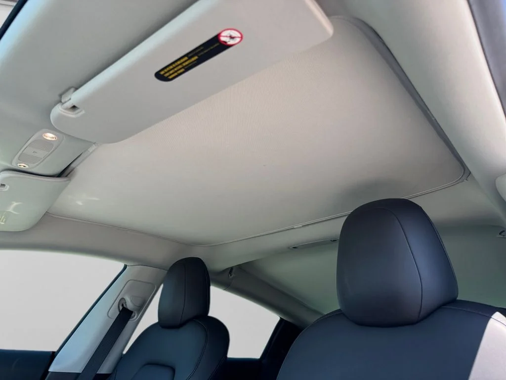 Used 2022  Tesla Performance image 18