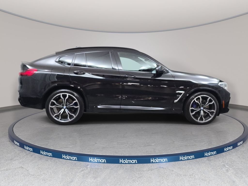 Used 2020 Black Sapphire Metallic BMW  image 5