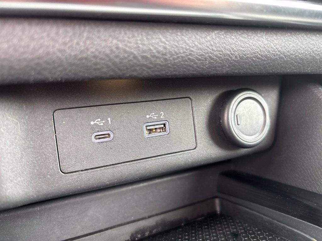 Used 2022 Black Nissan SV image 28
