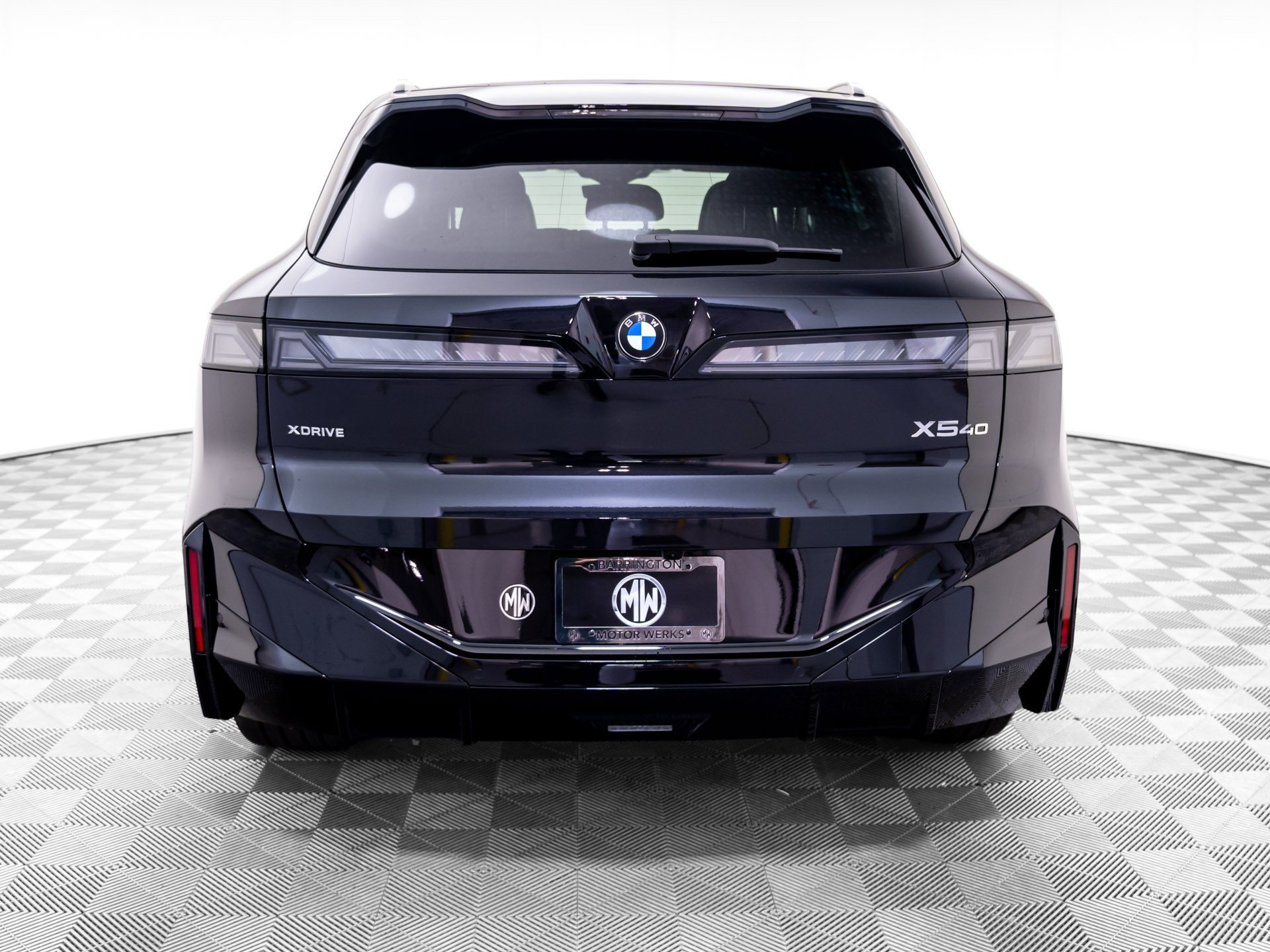 New 2027 Black Sapphire Metallic BMW 40 image 4