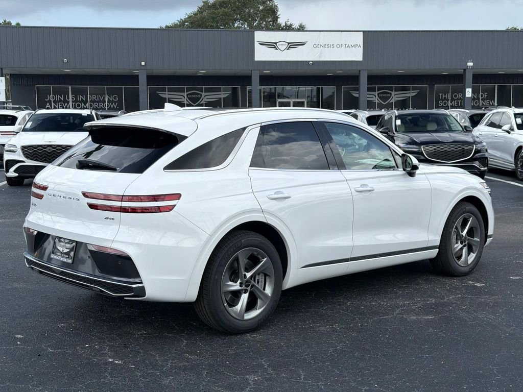 New 2026 White Genesis 2.5T Select image 4