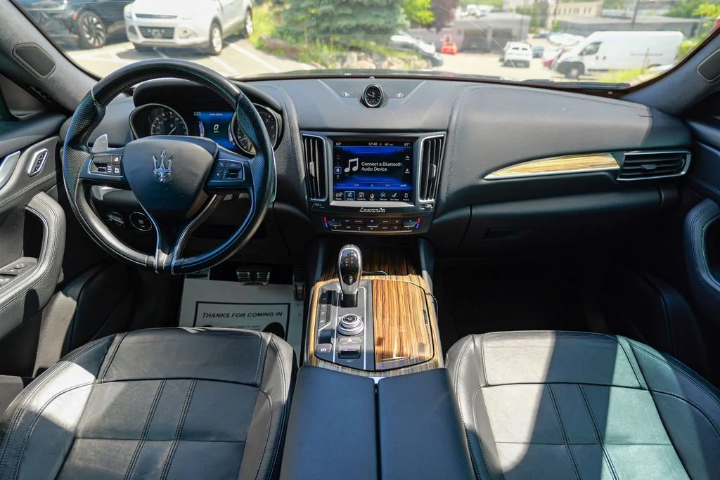 Used 2017  Maserati S image 40