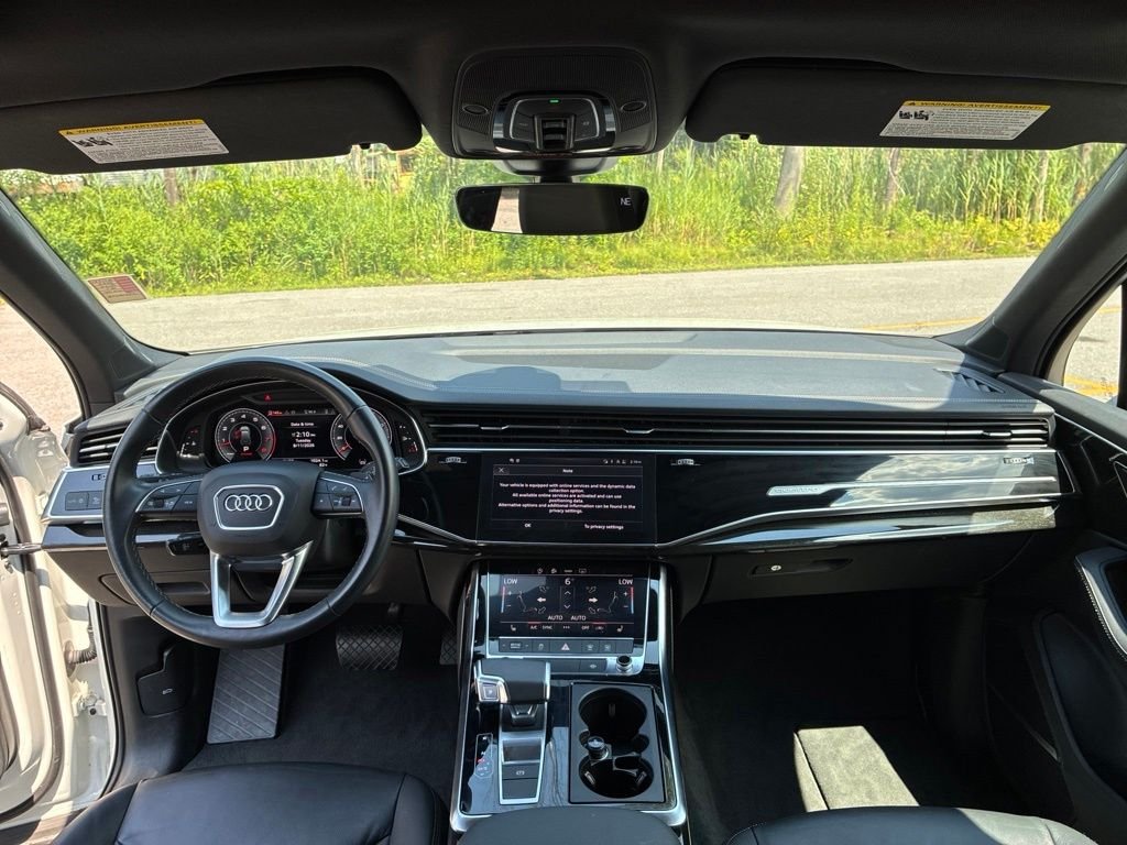 Used 2025 White Audi 55 Premium Plus image 37