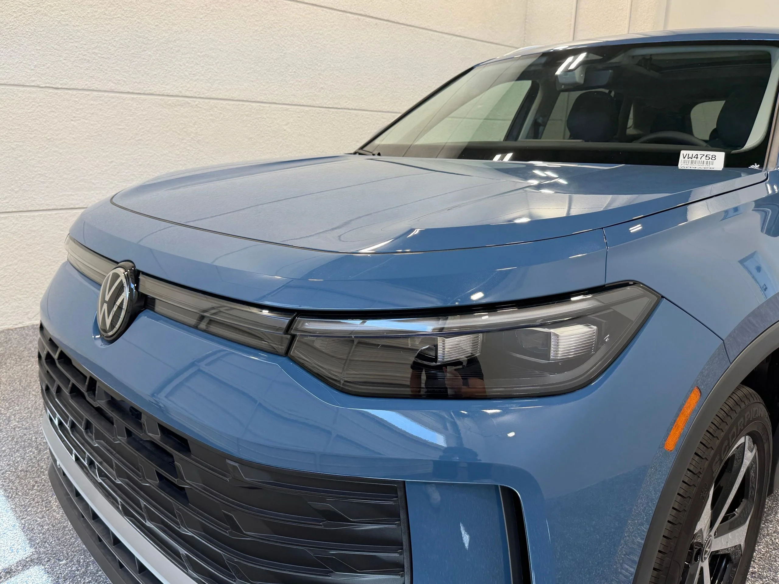 New 2026 Blue Volkswagen SE image 15