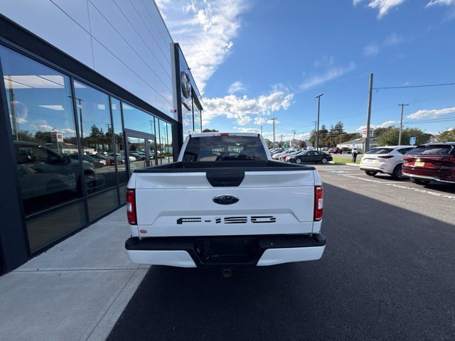 Used 2018 White Ford XL image 4