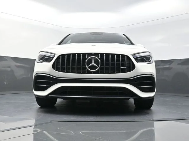 Used 2021  Mercedes-Benz GLA 45 AMG® image 32