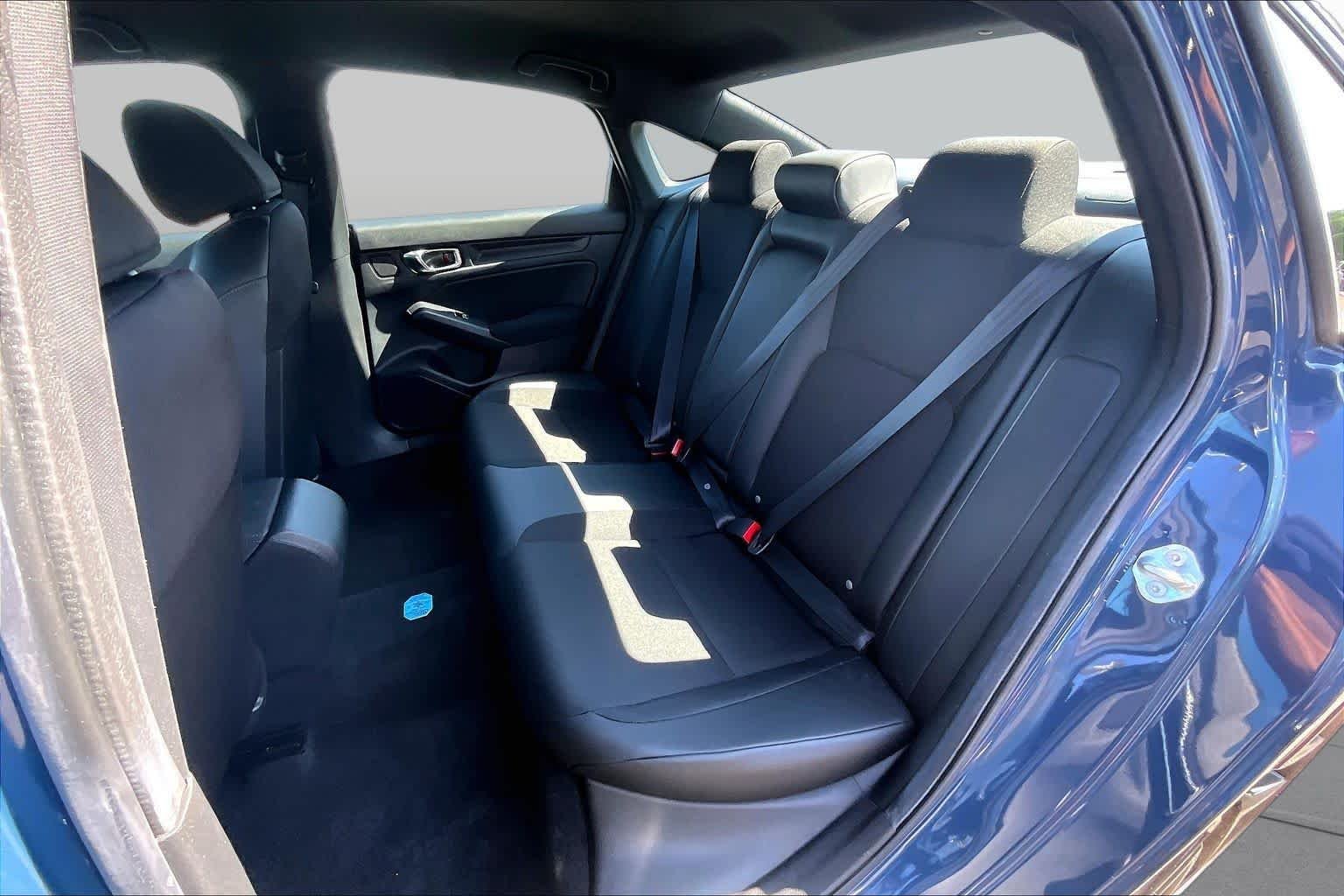 Used 2025 Blue Lagoon Pearl Honda 4D SPORT image 21