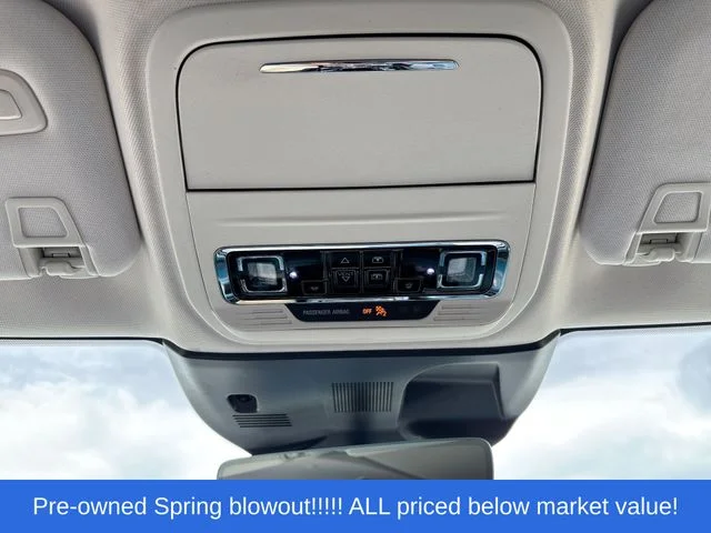 Used 2020 White Lincoln Reserve image 32
