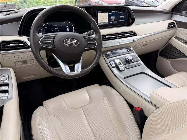 Used 2020 Black Hyundai Limited image 7