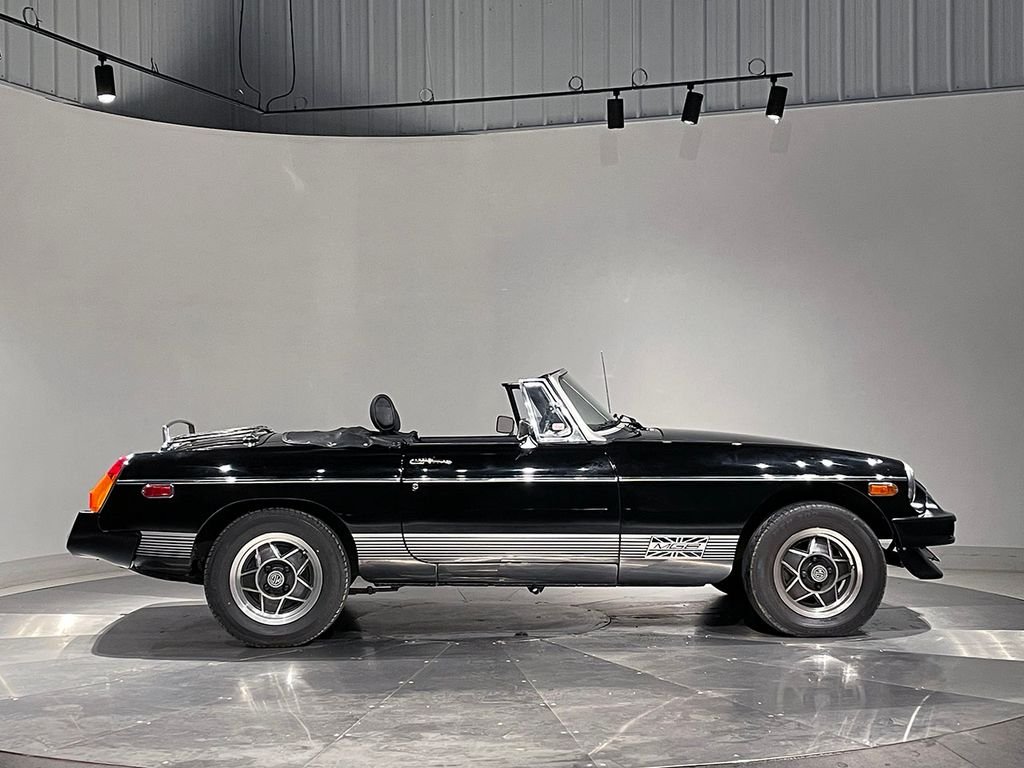 Used 1979  MG  image 5