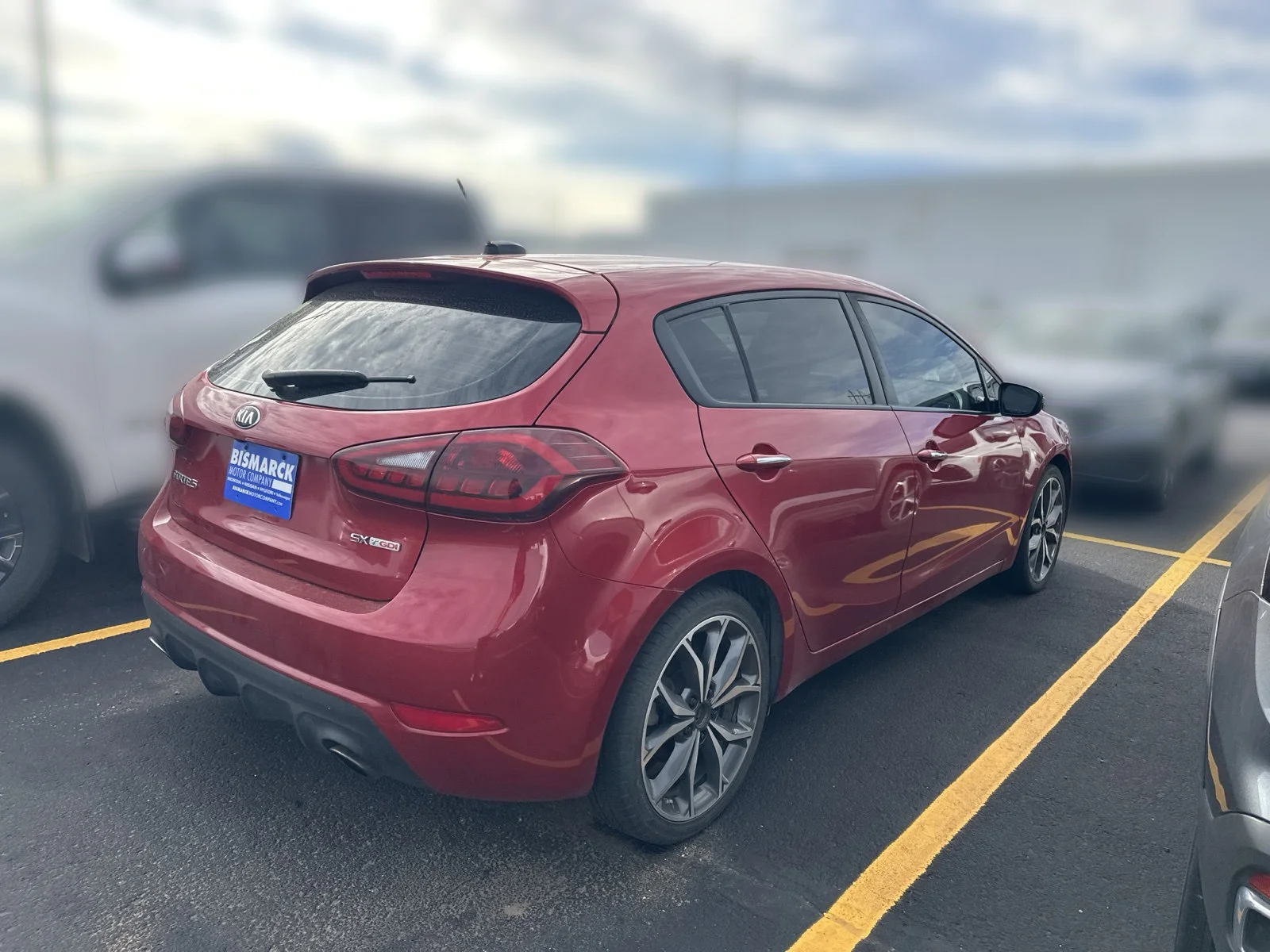Used 2017 Red Kia SX image 3