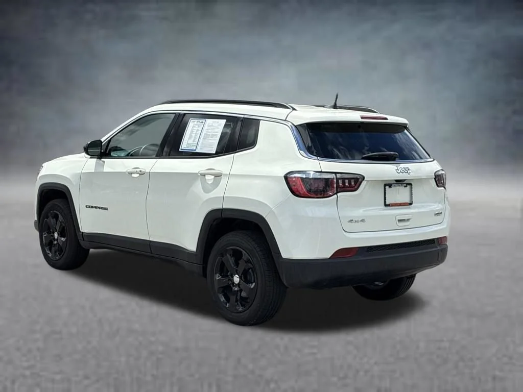 Used 2019 White Clearcoat Jeep Latitude image 3