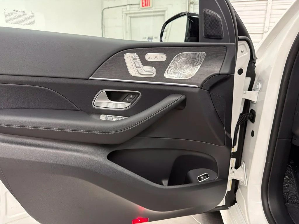 New 2027 White Mercedes-Benz GLE 450 image 14