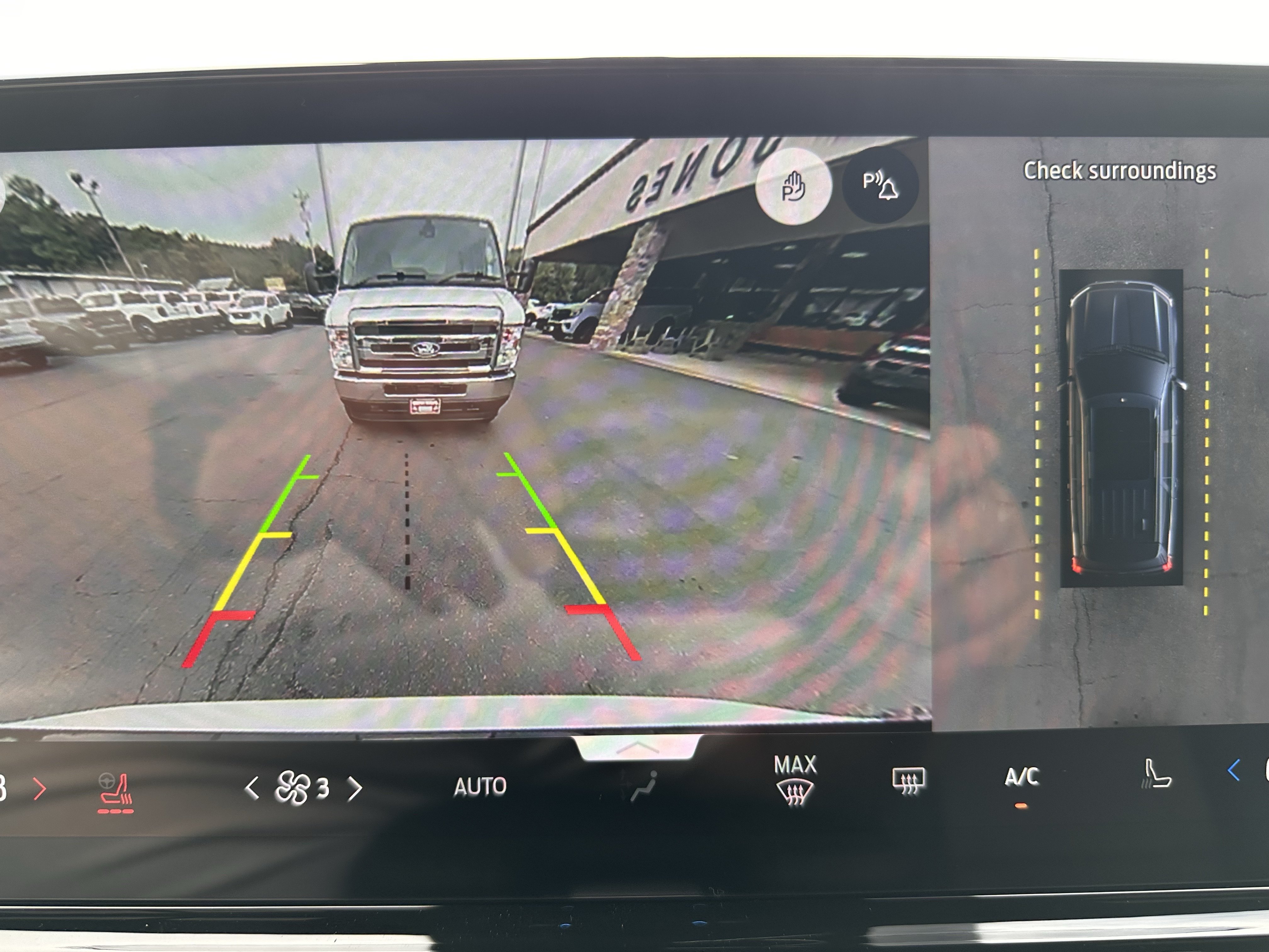 New 2027 Star White Metallic Tri-Coat Ford Tremor® image 25