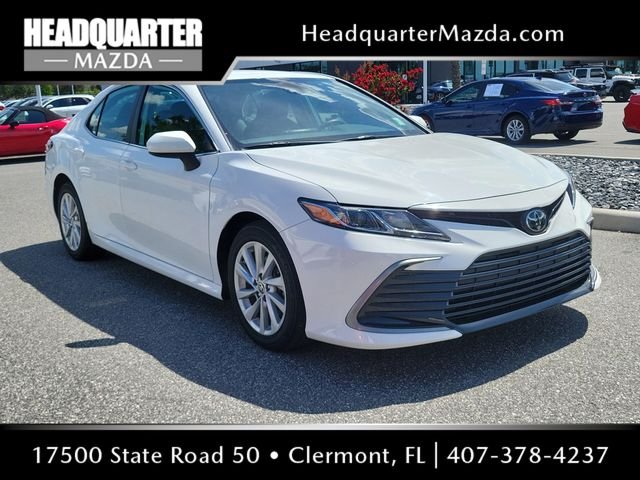 2022 Toyota Camry LE