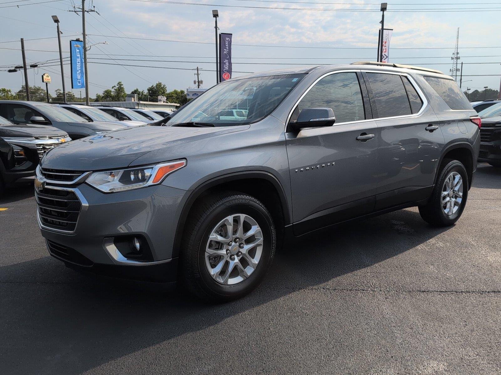 2021 Chevrolet Traverse LT Leather