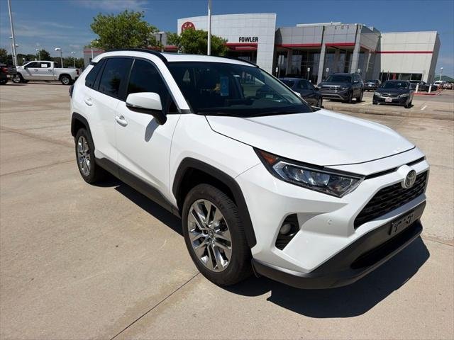 Certified Used 2020 ICE CAP Toyota  image 2