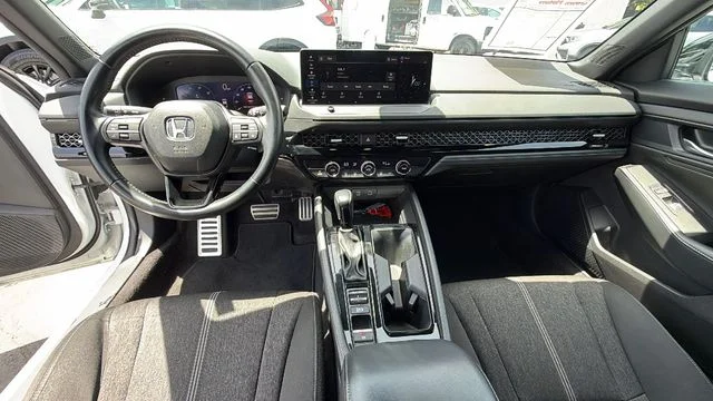 2023 Honda Accord Hybrid Sport - Photo 17
