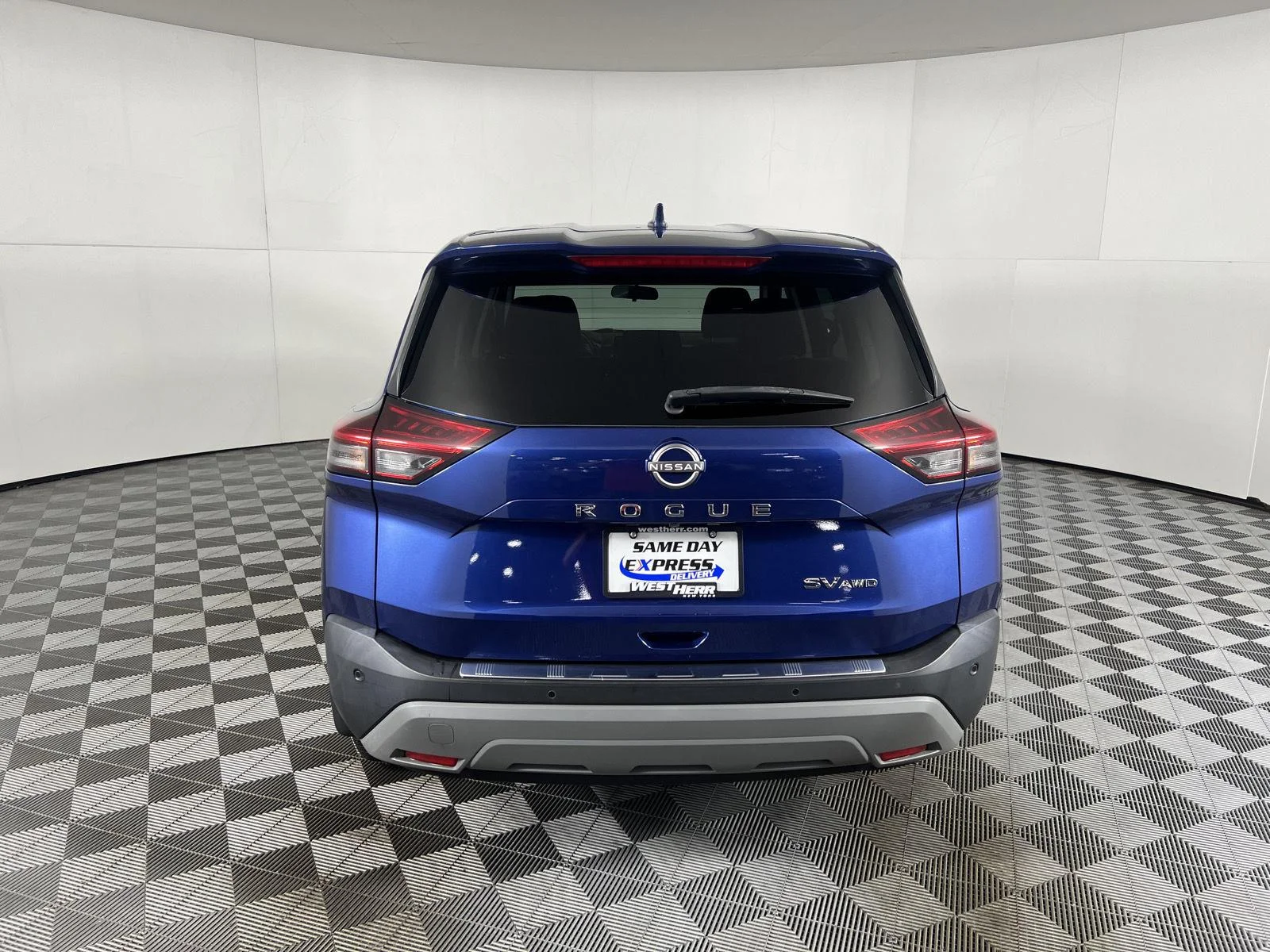 Used 2022 Caspian Blue Metallic Nissan SV image 7