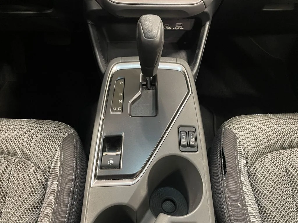 Used 2024 Crystal White Pearl Subaru Premium image 11
