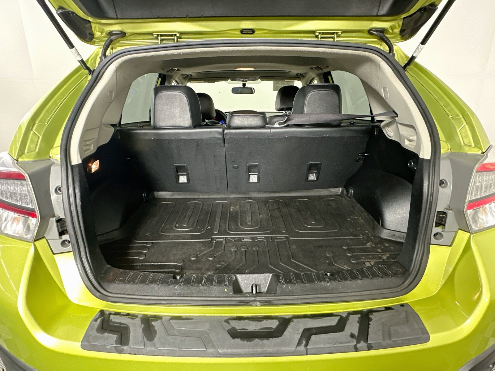 Used 2015 Plasma Green Pearl Subaru Touring image 27