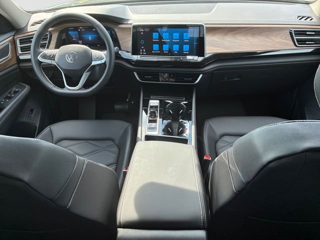 New 2026 Pure Gray Volkswagen SE w/Technology image 14