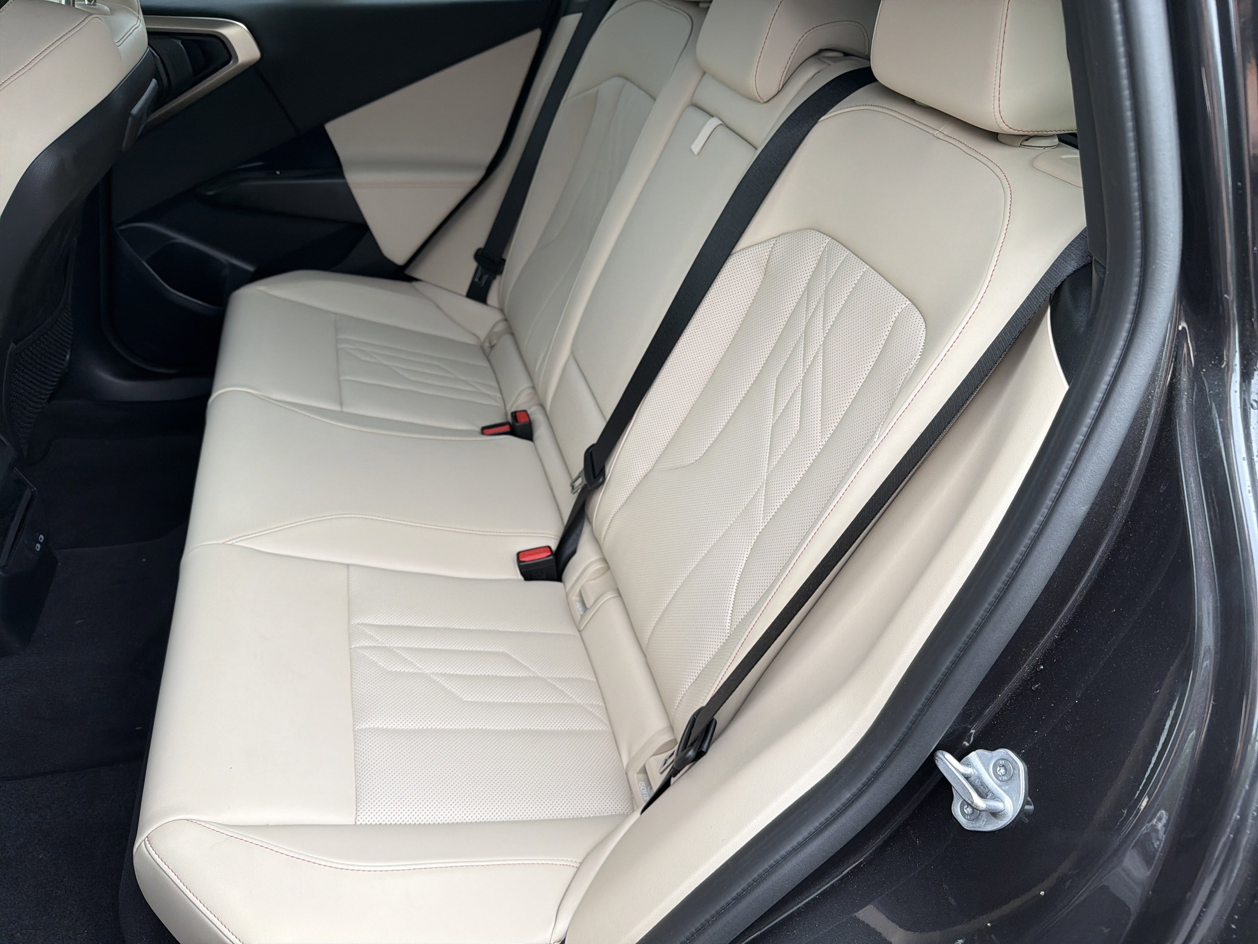2025 BMW X3 30 - Photo 18
