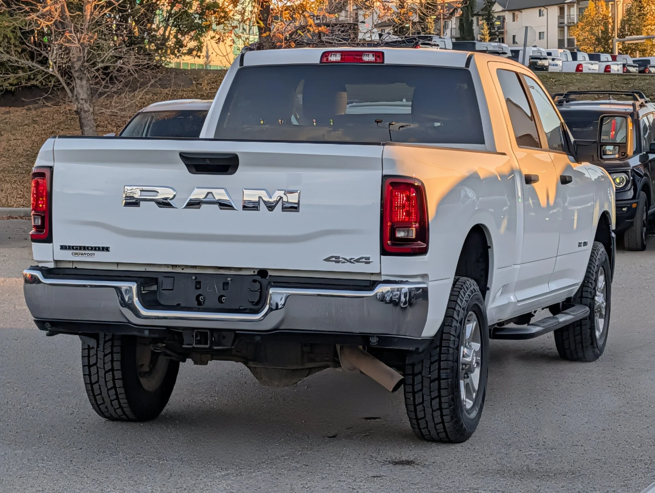 Used 2025 White RAM Big Horn - Level 1 Plus Grp - Alpine Audio - - Big Horn 4x4 Crew Cab 64 Box image 8